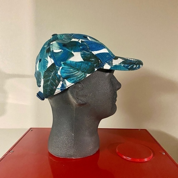 H & M tropical print hat with palm leaves - Picture 4 of 6